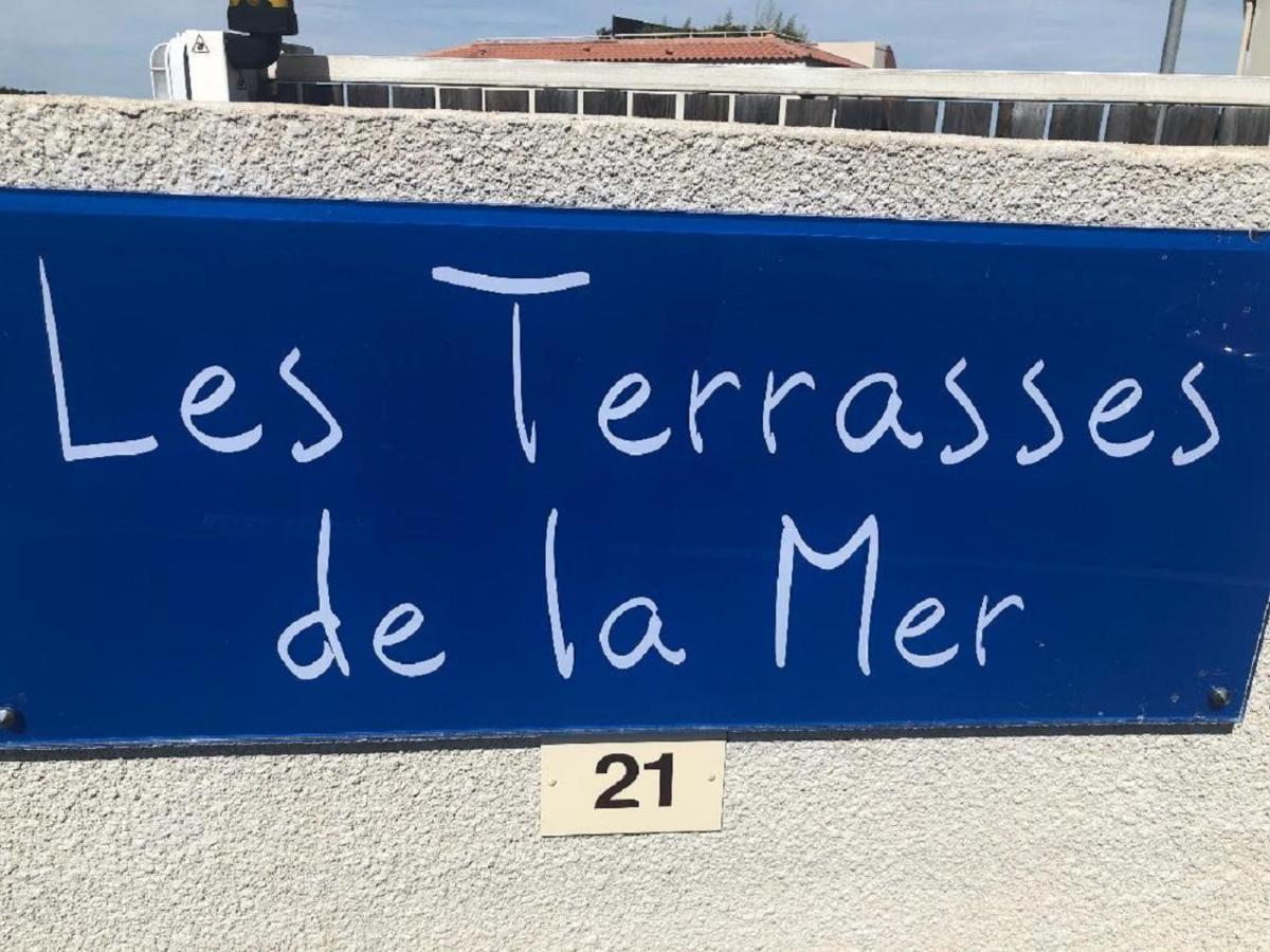 Les Terrasses De La Mer Saint-Pierre-la-Mer  Exterior photo